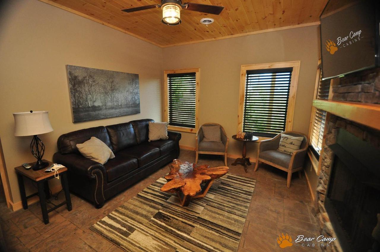 Majestic View Lodge, Amazing Views, Hot Tub, 1089 Free Tickets Each Paid Day, Dollywood And More جاتلينبرج المظهر الخارجي الصورة
