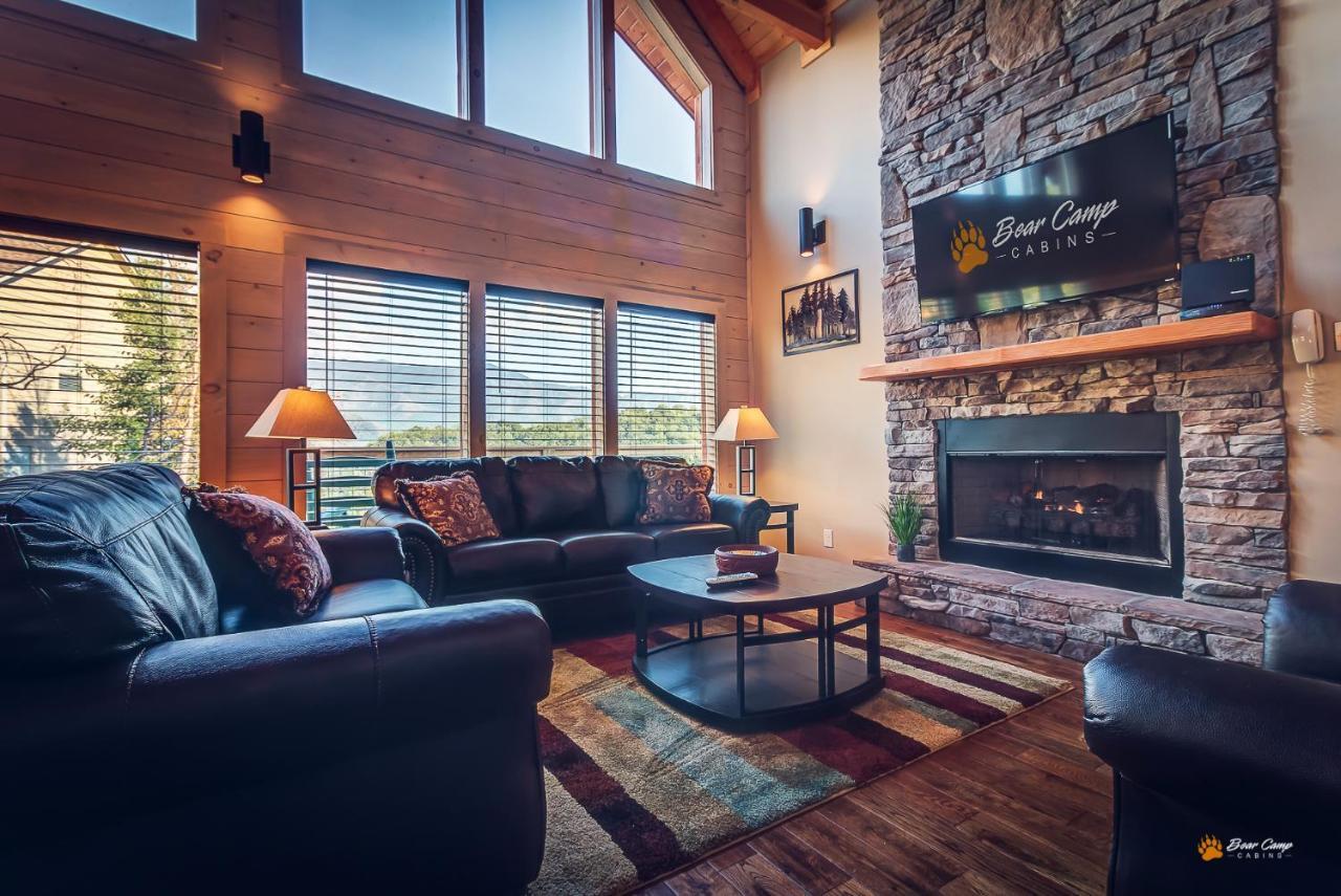 Majestic View Lodge, Amazing Views, Hot Tub, 1089 Free Tickets Each Paid Day, Dollywood And More جاتلينبرج المظهر الخارجي الصورة